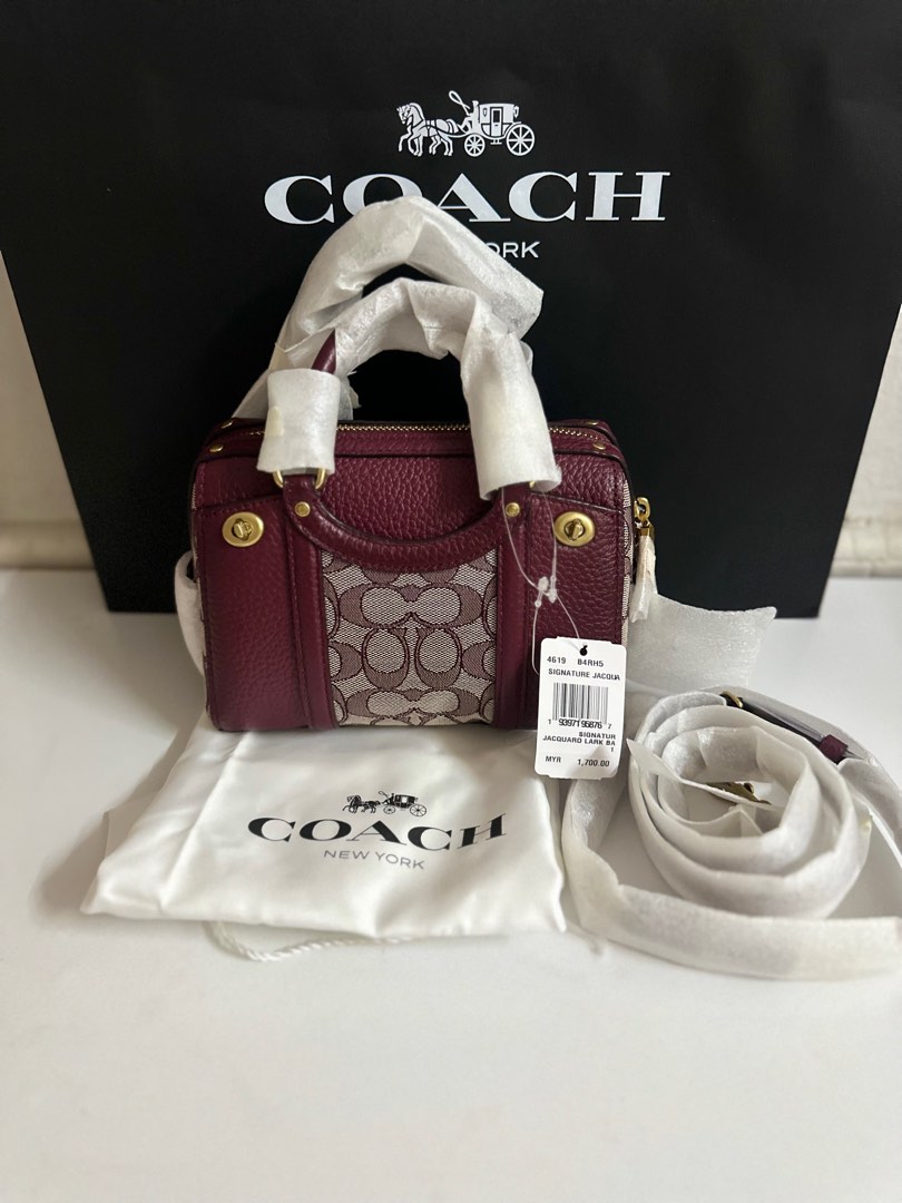 Coach lark on sale bag 19