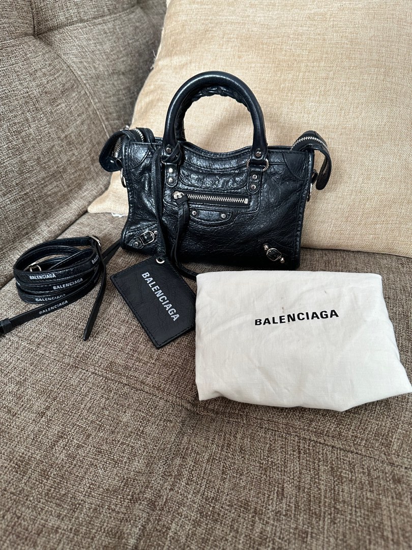 balenciaga nano city black