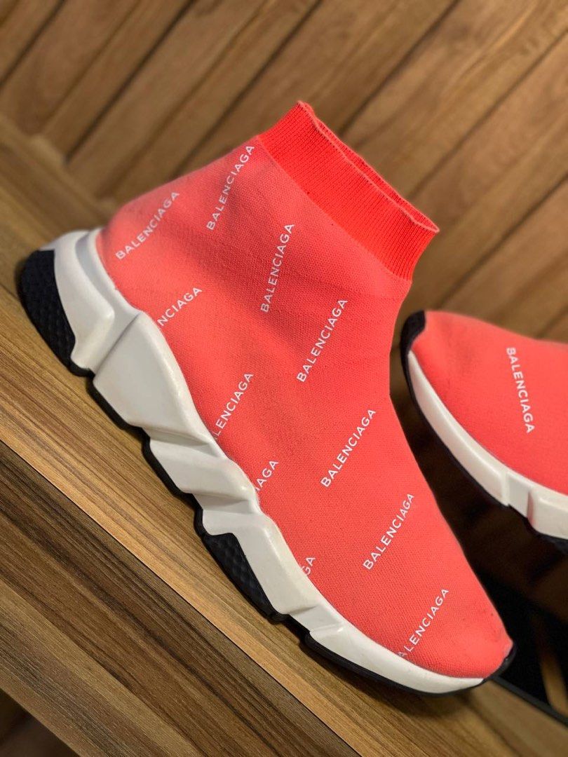 Balenciaga speed trainer red on feet clearance