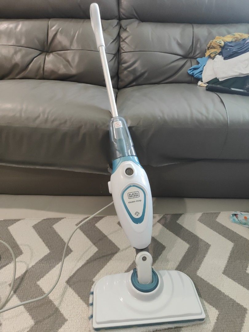 Black Decker Steam mop, Furniture & Home Living, Cleaning & Homecare