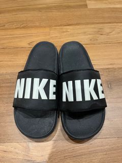 Nike benassi 2024 slides singapore