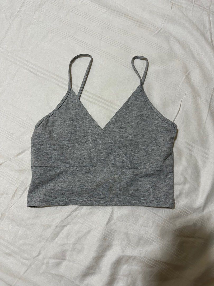 brandy melville hearts amara tank, Women's Fashion, Tops, Other Tops on  Carousell