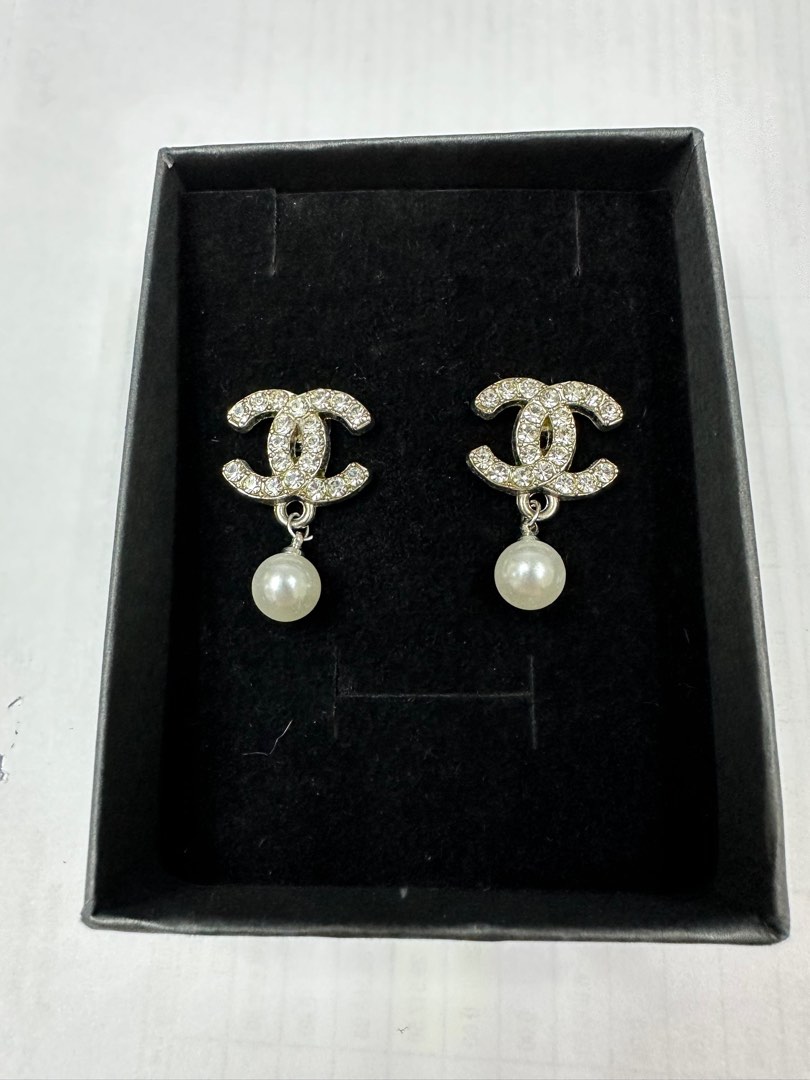 CHANEL NEW CC Crystal Pearl Crown Evening Dangle Drop Earrings in