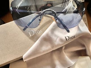 Christian Dior - Y2k cool girl vintage blue shades