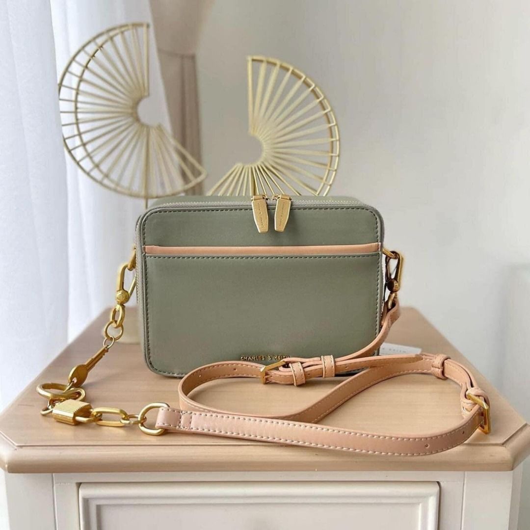 C&K Lock & Key Chain Handle Bag, Women's Fashion, Bags & Wallets, Cross ...