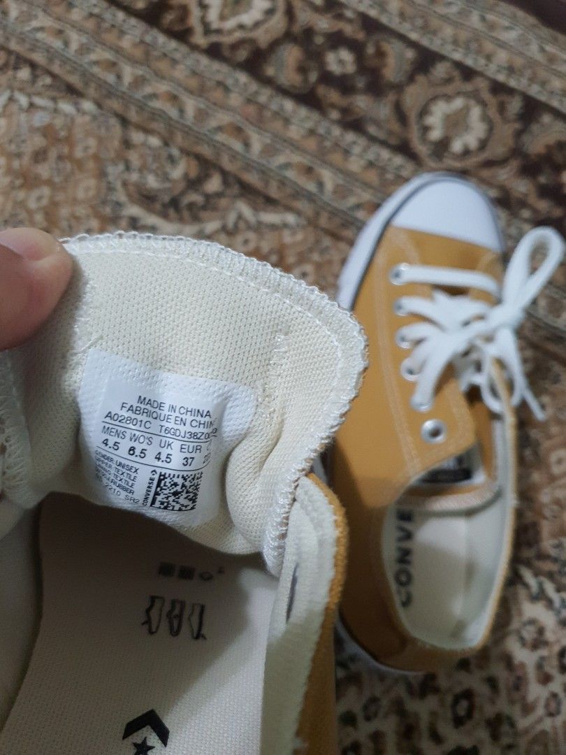 Converse Original unisex size 4.5 uk 37 EUR 23.5cm Women s