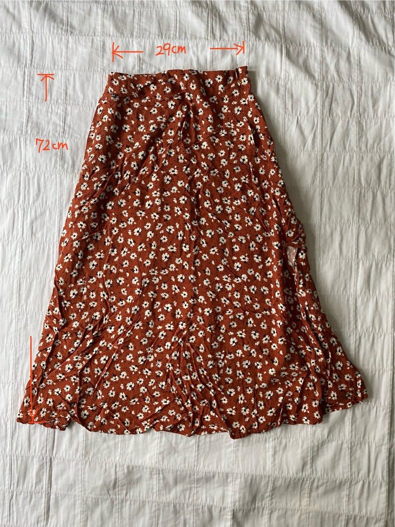 Floral midi skirt cotton on cheap