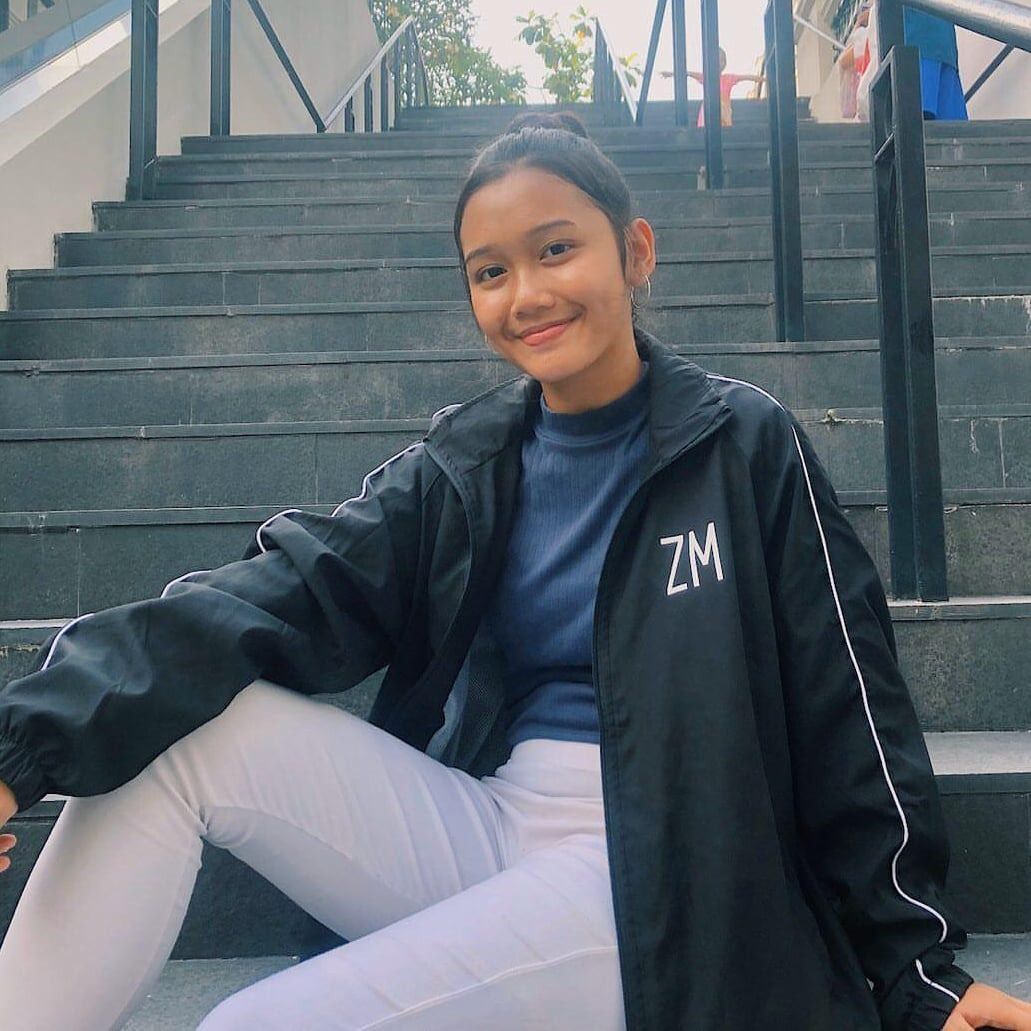 Custom store windbreaker jackets