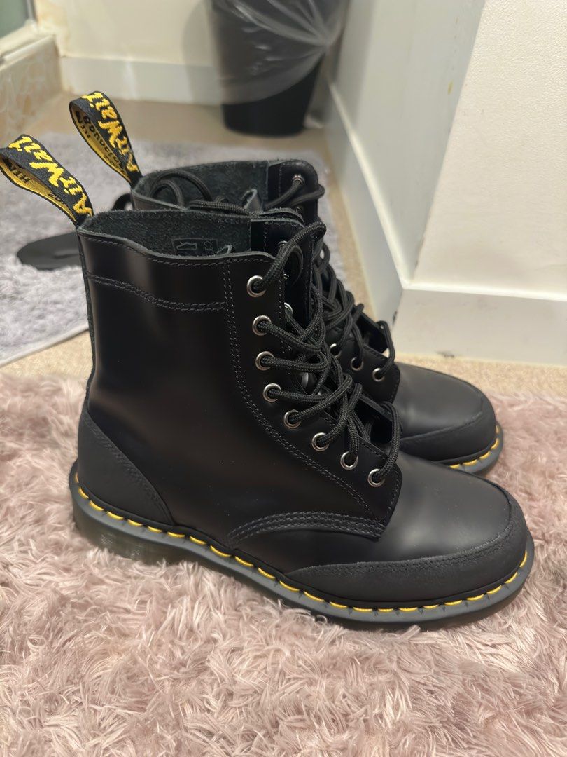 dr martens airwair