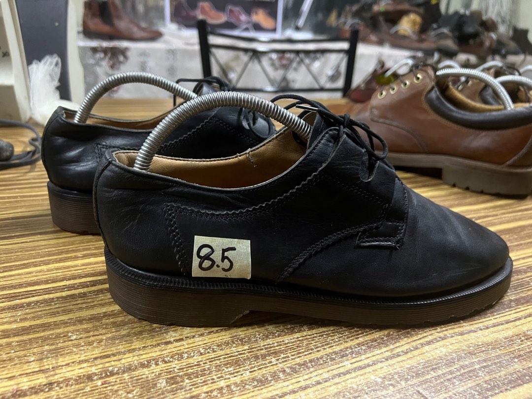 Dr Martens office 8.5uk MIE