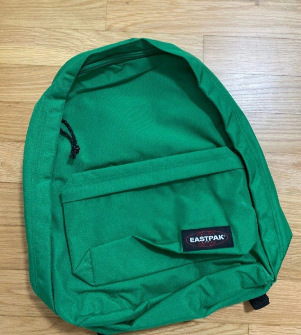 Eastpak hotsell parrot green