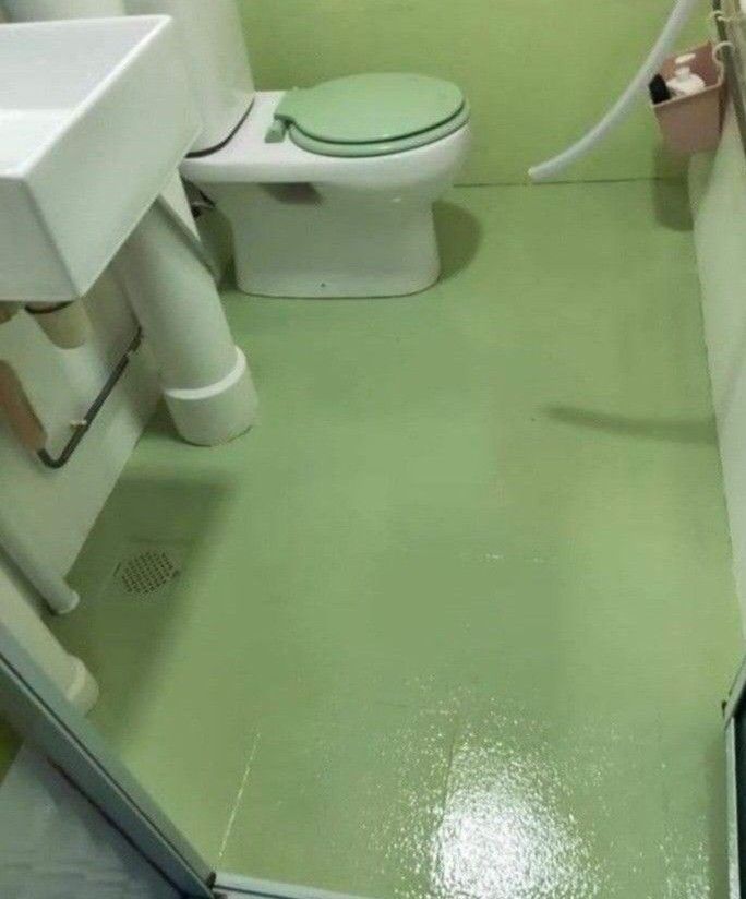 Epoxy paint/Clear epoxy/ Flakes epoxy ( Toilet epoxy,kitchen epoxy,open