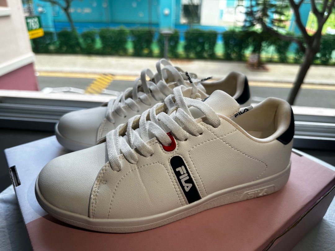 White leather fila shoes outlet