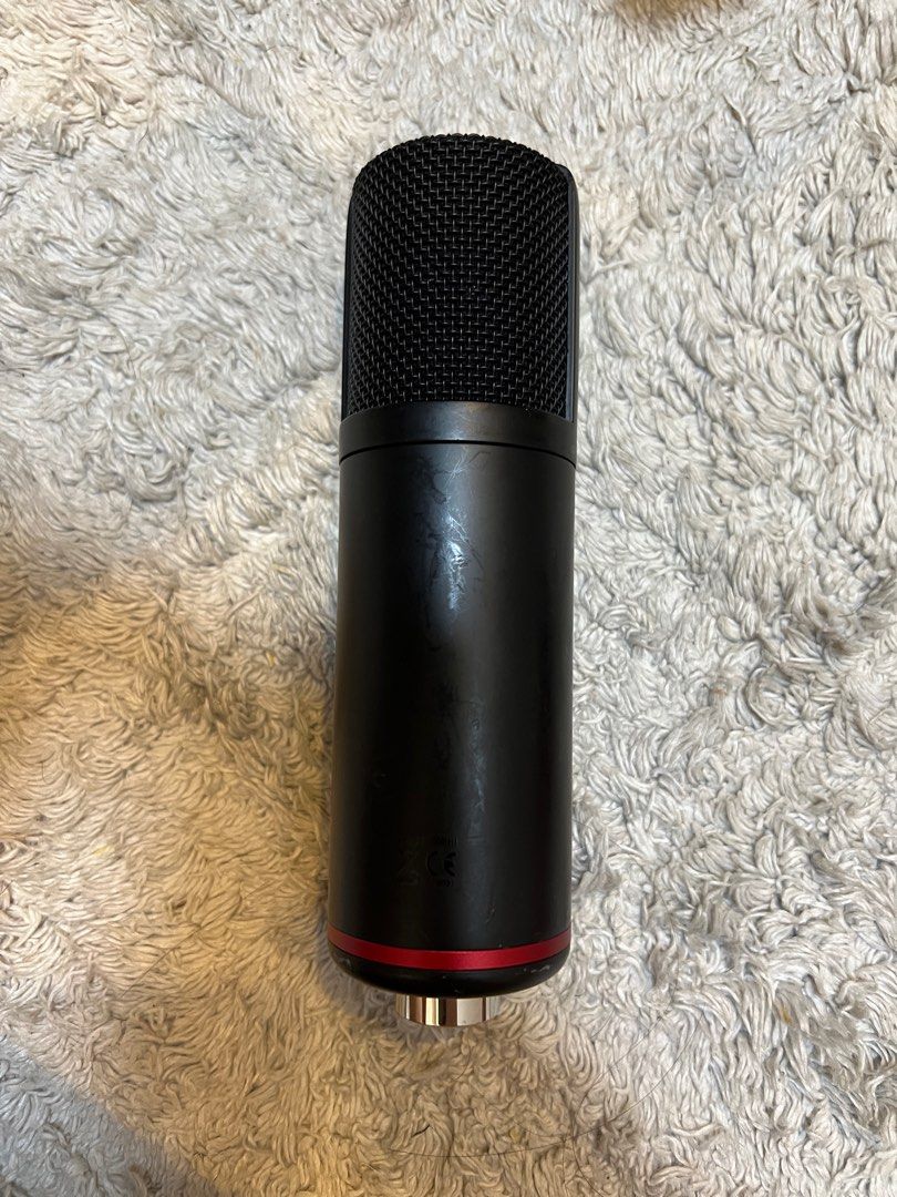 Focusrite audio interface + microphone gen 3 (solo) , Audio, Voice ...