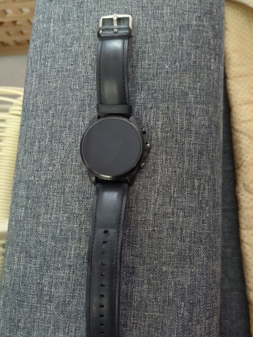 Watch discount fossil smart