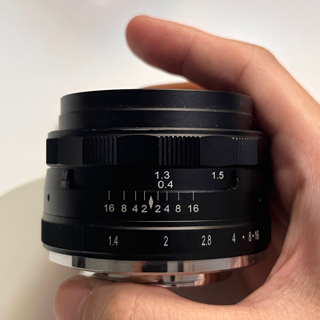 Fujifilm XA3 with Meike 35mm F1.4 lens and 1650mm F3.55.6 kit lens