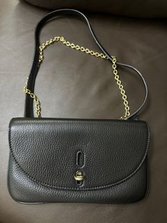 （分類：）位於 。 由 ireneclearance 提交（商品編號 1268439045，圖片 1）。簡介： 。