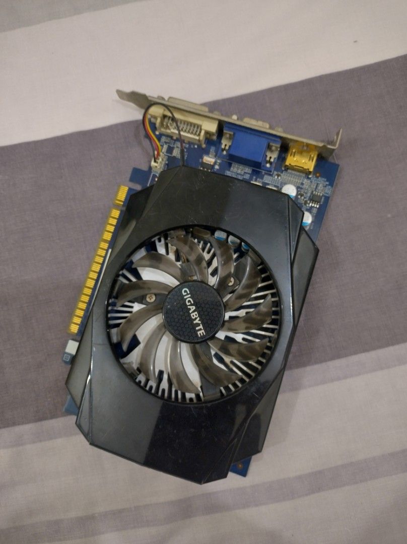 GIGABYTE GRAPHICS CARD GV N 440, Computers & Tech, Parts & Accessories