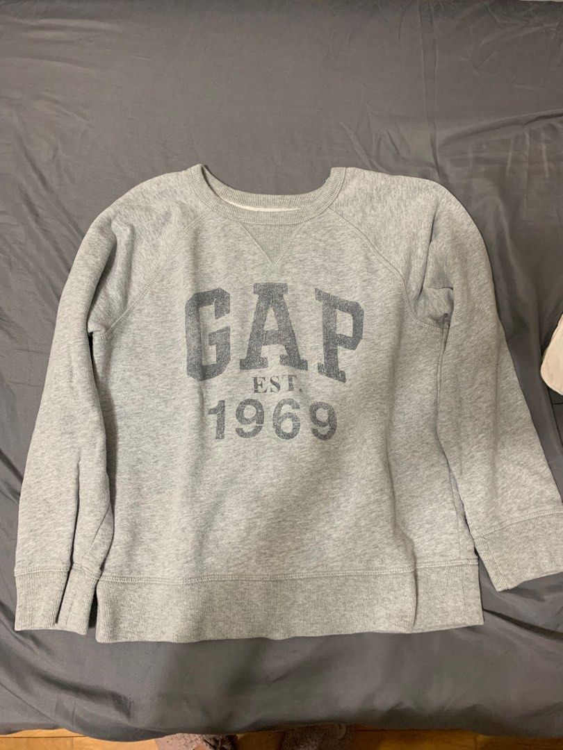 Gap outlet gray sweater