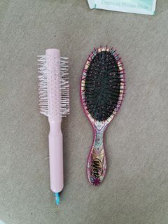 Hair Brush Bundle (Wet Brush and Generic Brush)