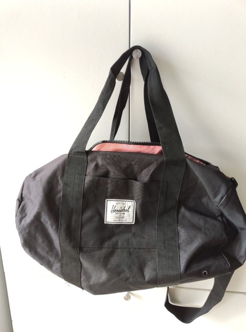 herschel supply co gymbag daypack slingbag Men s Fashion Bags