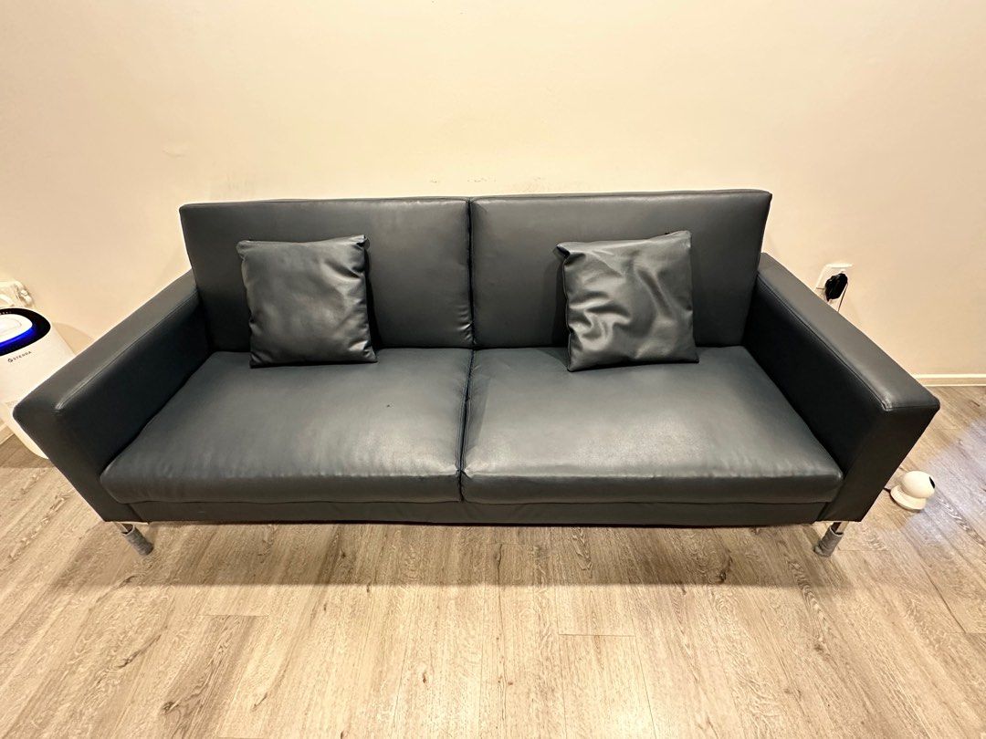 Hipvan sales sofa bed