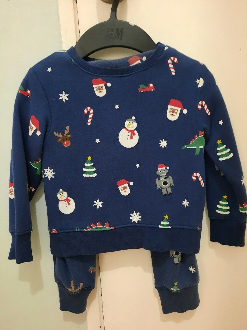 H&m christmas sweatshirt new arrivals