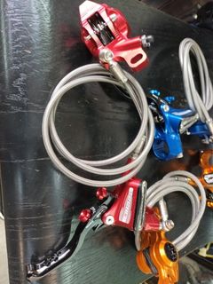 （分類：）位於 。 由 goodluckbike 提交（商品編號 1268360786，圖片 1）。簡介： 。