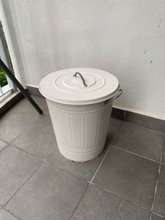 IKEA Knodd Garbage Bin / Recycle Bin / Tong Sampah / Waste Bin in White Metal