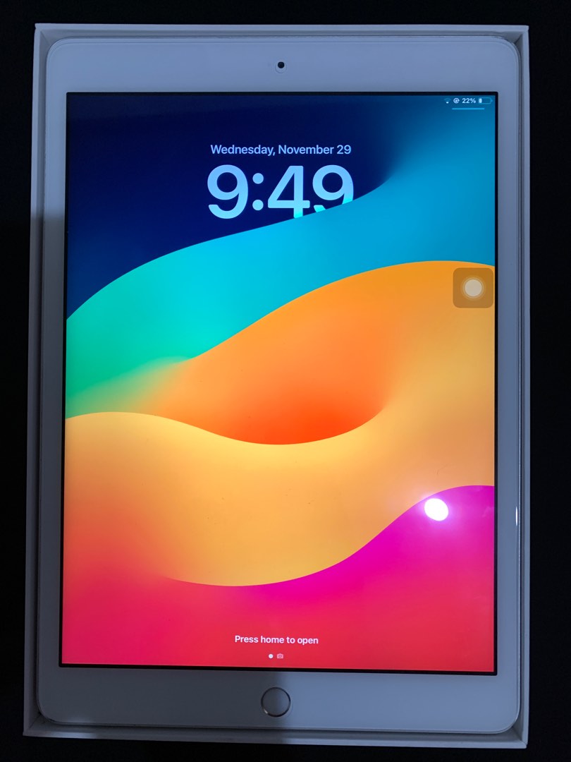 Ipad 8th Generation, Mobile Phones & Gadgets, Tablets, iPad on Carousell