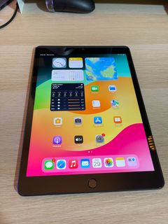 (Category: ) located in . Submitted by ccteoh13 (Listing ID 1268504152, Image 1). Description: .