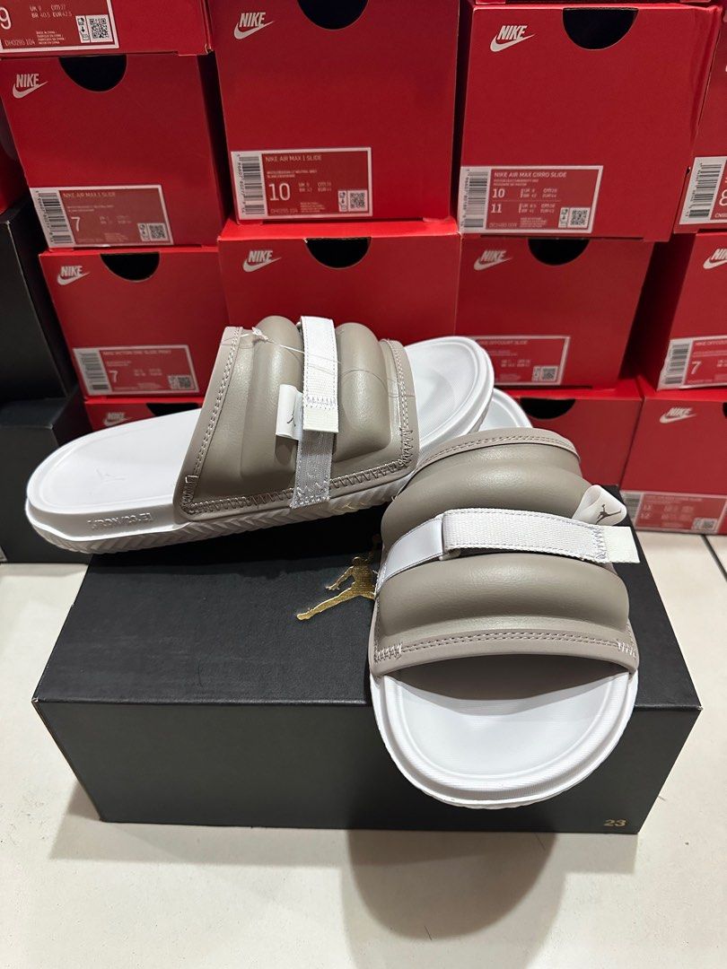 Jordan Slides (Category: Slippers & Slides) located in Manila. Submitted by labronjames33 (Listing ID 1268406125, Image 2). Description: FOR SALE ‼️BELOW SRP SALE‼️ Jordan Play Slide “University Blue White” Size: 10, 11 US ✅My price: 1,395 Php each✅ ❌Original Price/SRP: 1,995 Php❌ Jordan Super Play Slide “Moon Fossil” Size: 9, 11 US ✅My price: 1,795 Php each✅ ❌Original Price/SRP: 2,695 Php❌ Mode of Payment: Gcash, Maya, Metrobank, Unionbank and B