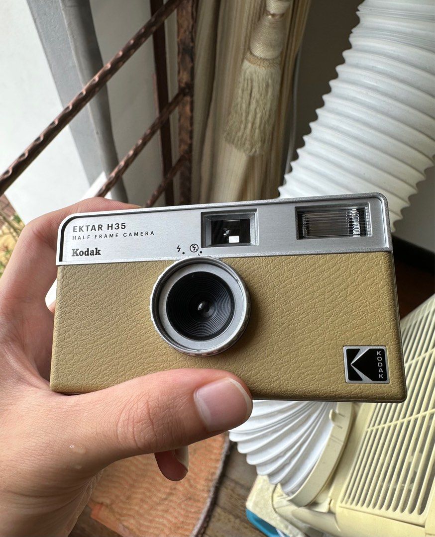 Kodak Ektar H35 1-month review with photos: is this camera worth it?
