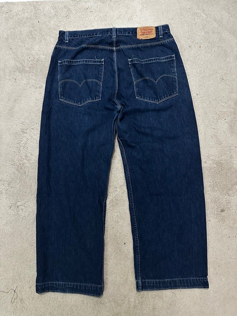 Levis 38x32 top