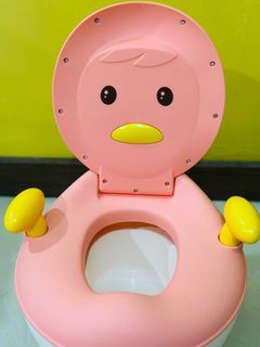 LIKE NEW AND WITH BOX  Mom & Baby Children Toilet Closestool Infant Urinal Pots Comfort Cute Comfort Potty Training Seat Portable Baby Anti-Slip Potty Chair (Color : Pink)