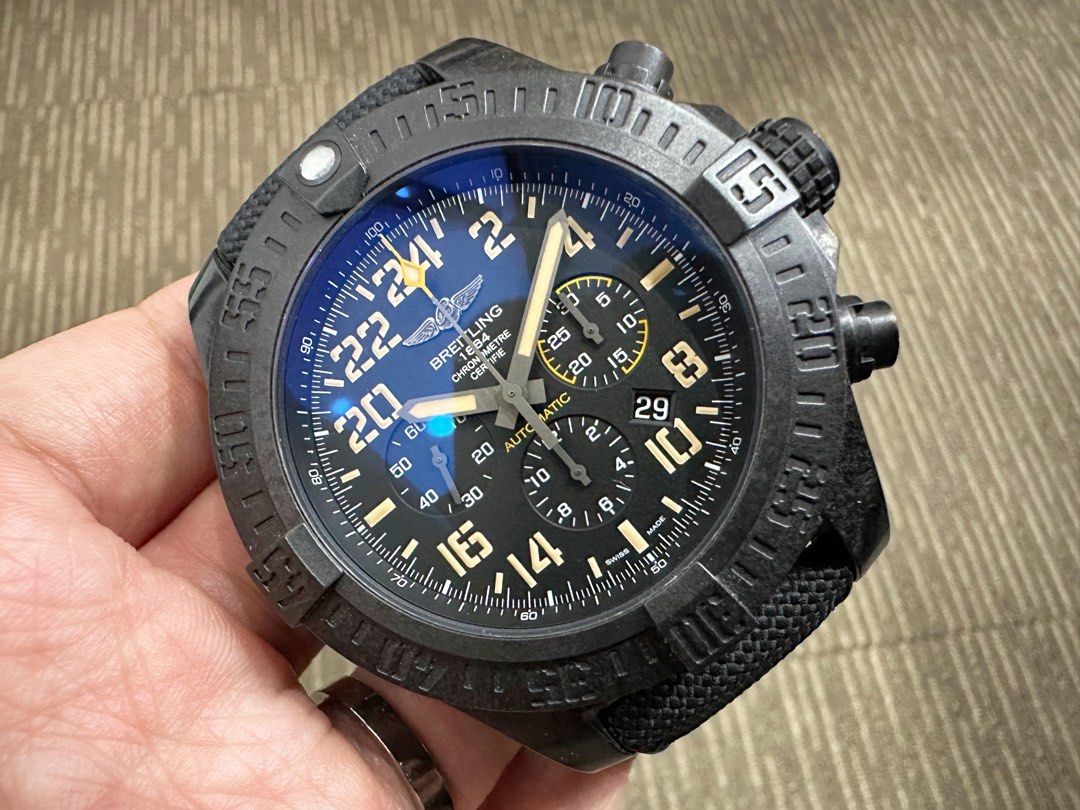 Breitling avenger hurricane hotsell 50