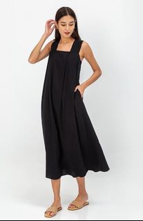 (Category: ) located in . Submitted by shopwithlovee (Listing ID 1268456361, Image 1). Description: .