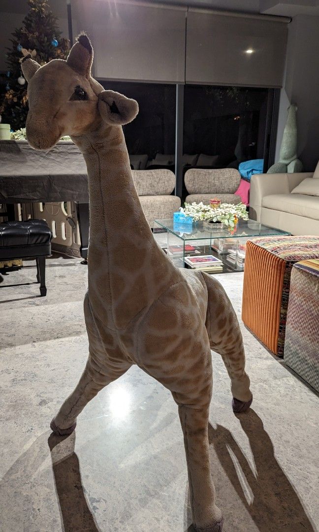 4ft giraffe online stuffed animal