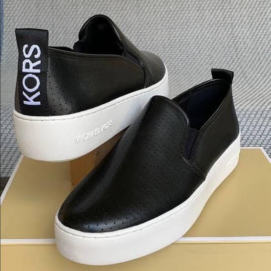 Michael kors store teddi slip on