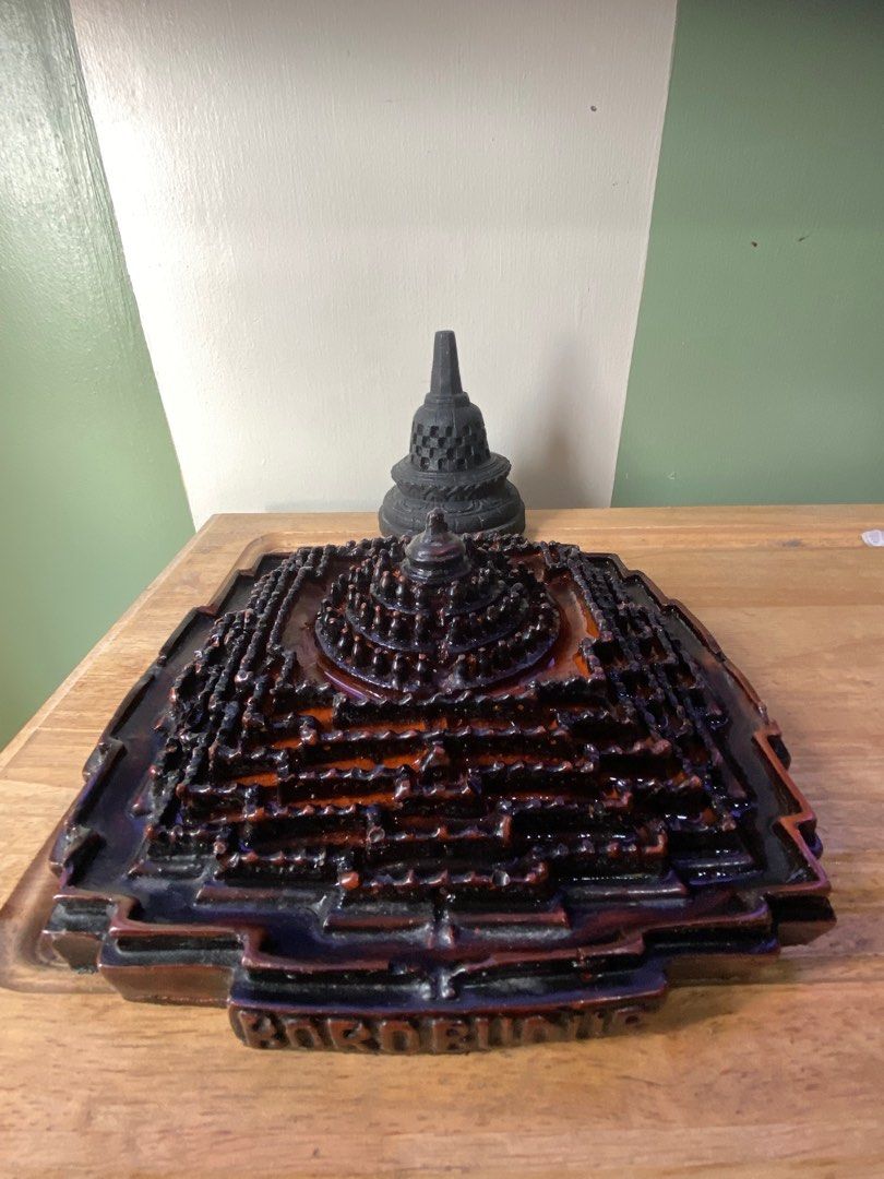 Miniatur Candi Borobudur, Desain & Kerajinan Tangan, Karya Seni di