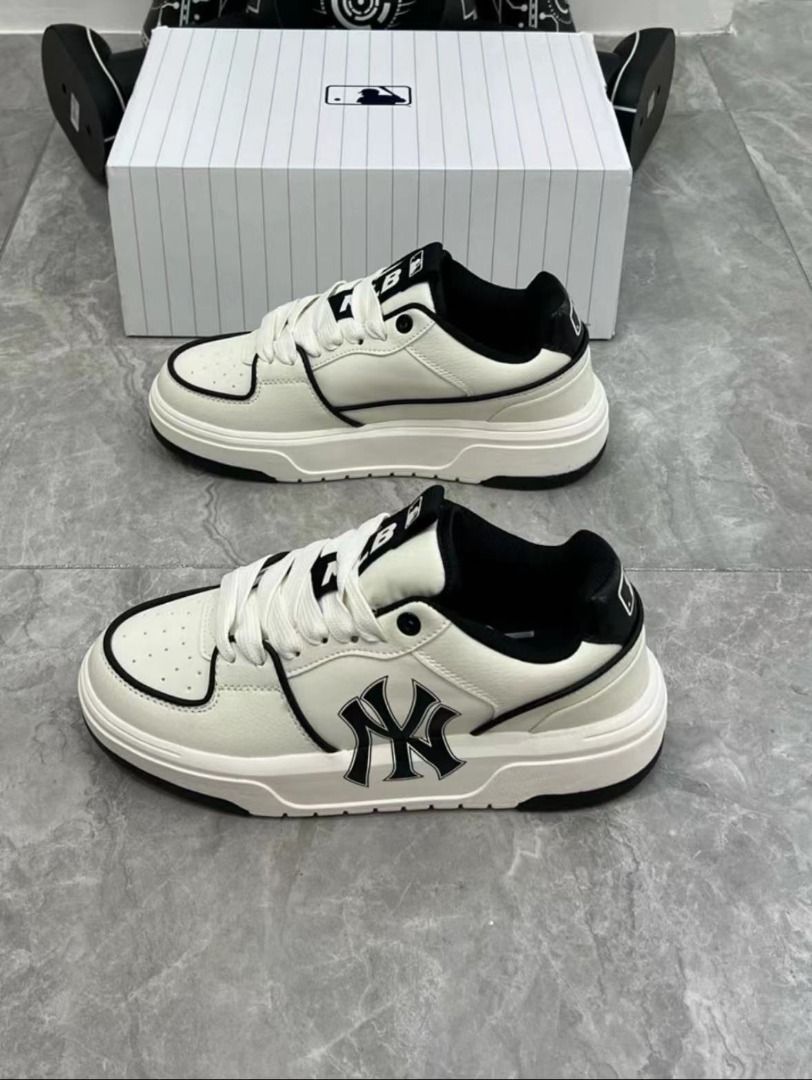 Reebok new online york yankees sneakers