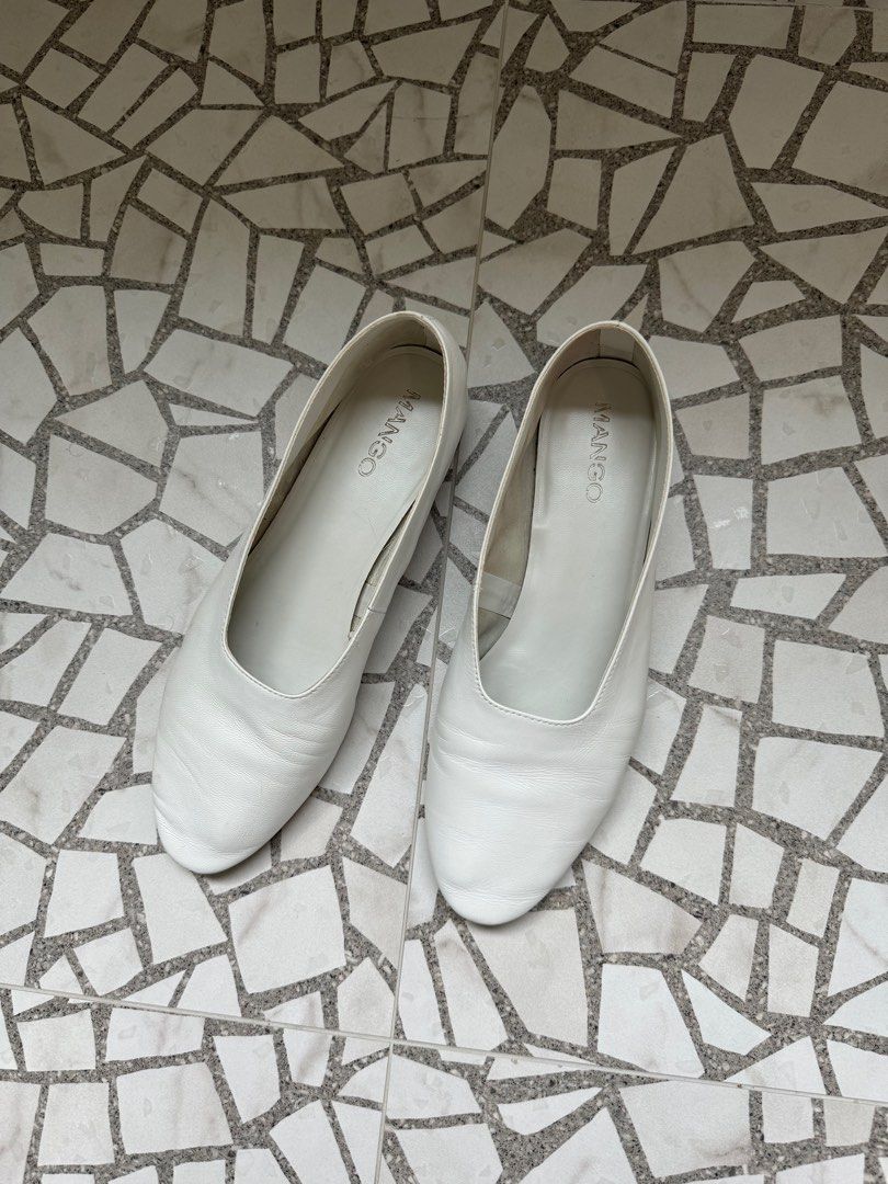 MNG mango glove ballet flats size 39 Women s Fashion Footwear
