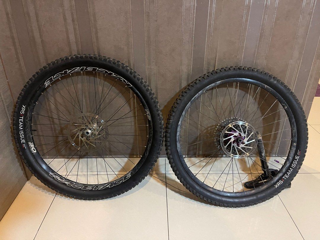 Race face arc heavy discount duty