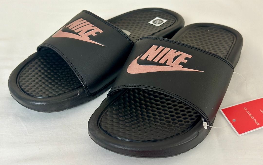 NEW NIKE WOMEN S BENASSI BLACK ROSE GOLD SLIDES SLIPPERS US7 EU 38 SALE