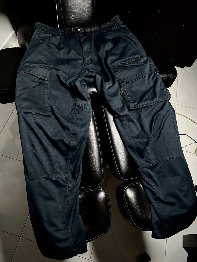 Nike acg hotsell cargo trousers