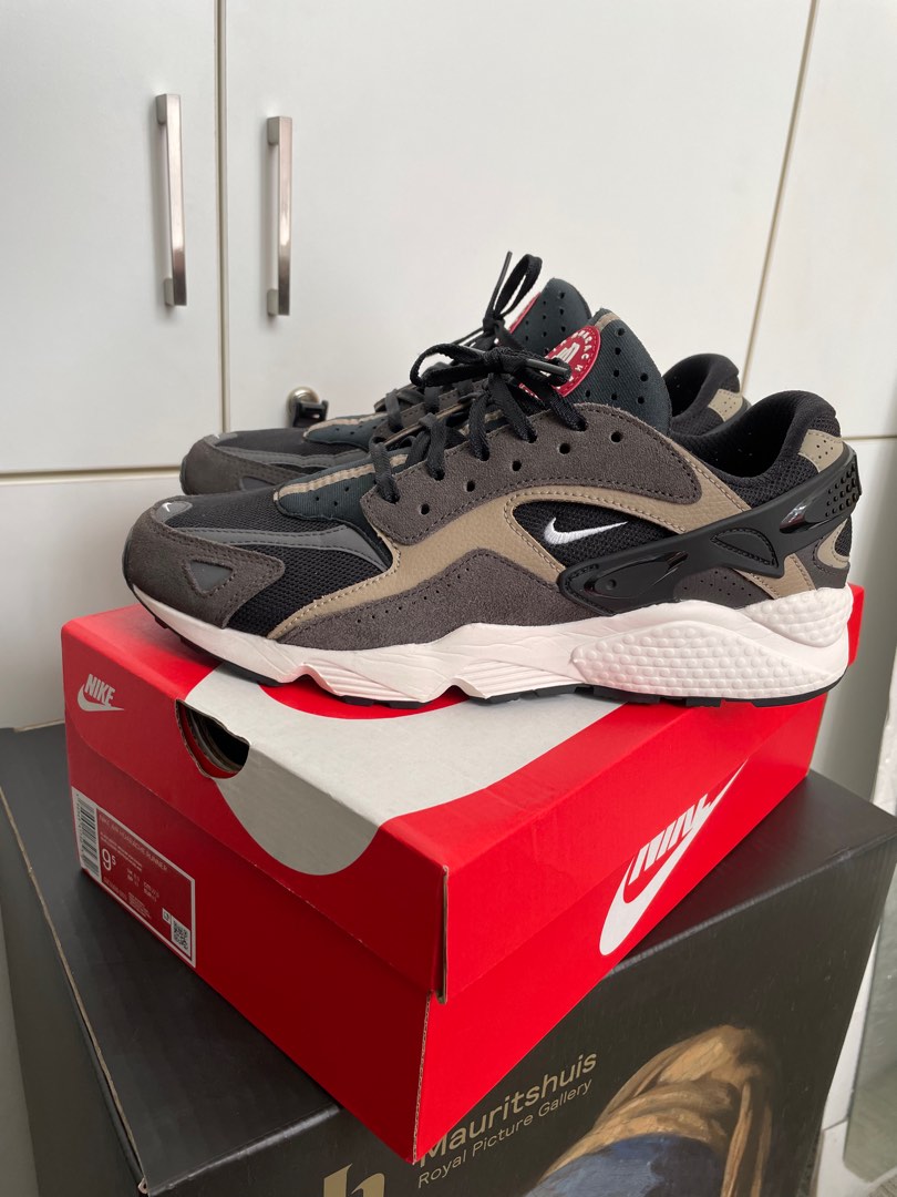 Nike yeezy huarache clearance