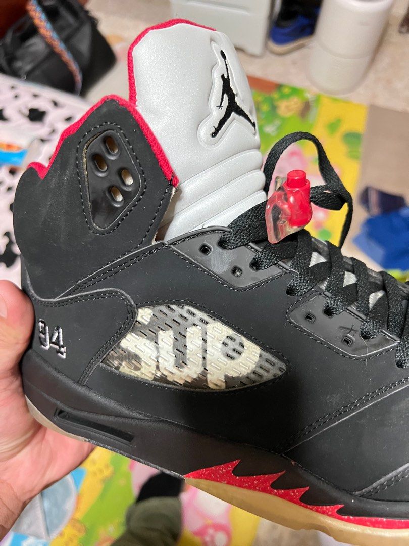 Nike Air Jordan x Supreme Collaboration S13