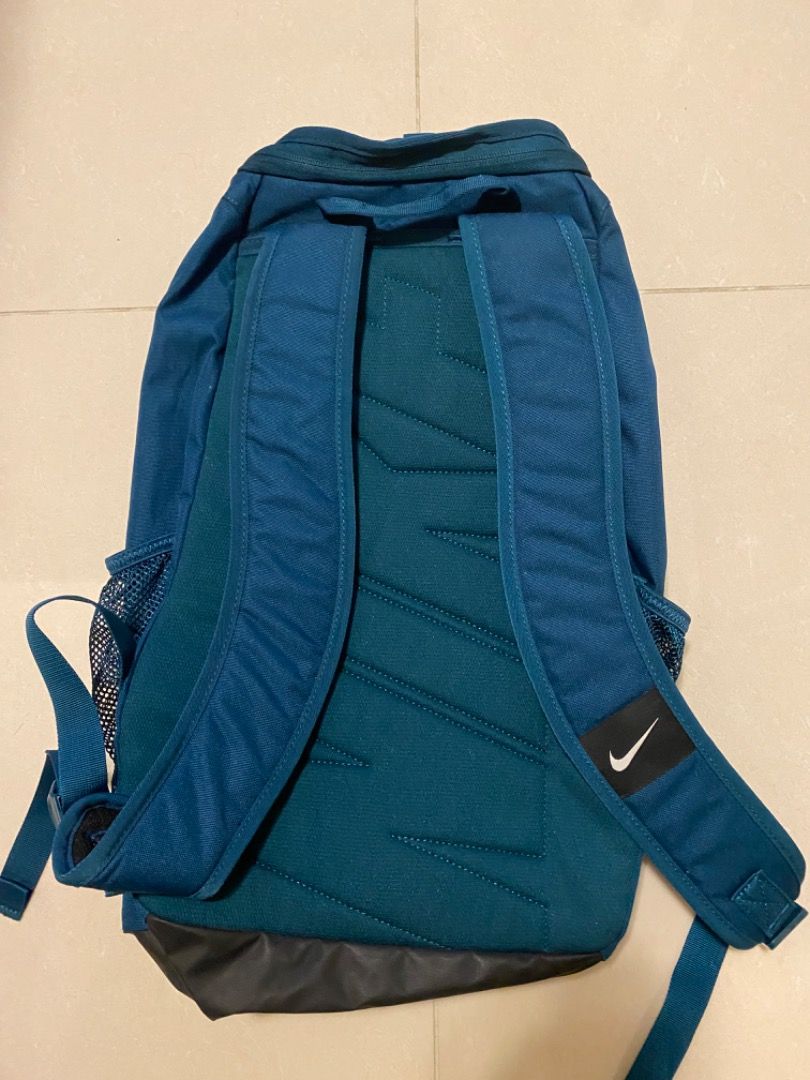 Nike football backpack not adidas tiempo, 男裝, 袋, 背包 Carousell