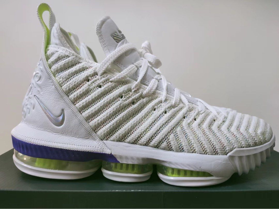 Lebron 16 sale canada