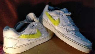 (Category: ) located in . Submitted by mans_sneakers (Listing ID 1268370114, Image 1). Description: .